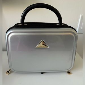 Triforce Silver Hardside Beauty Case